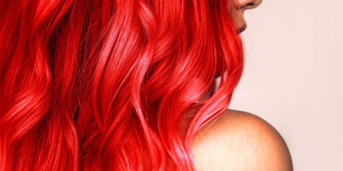 La perruque rouge : Le secret pour une transformation audacieuse !