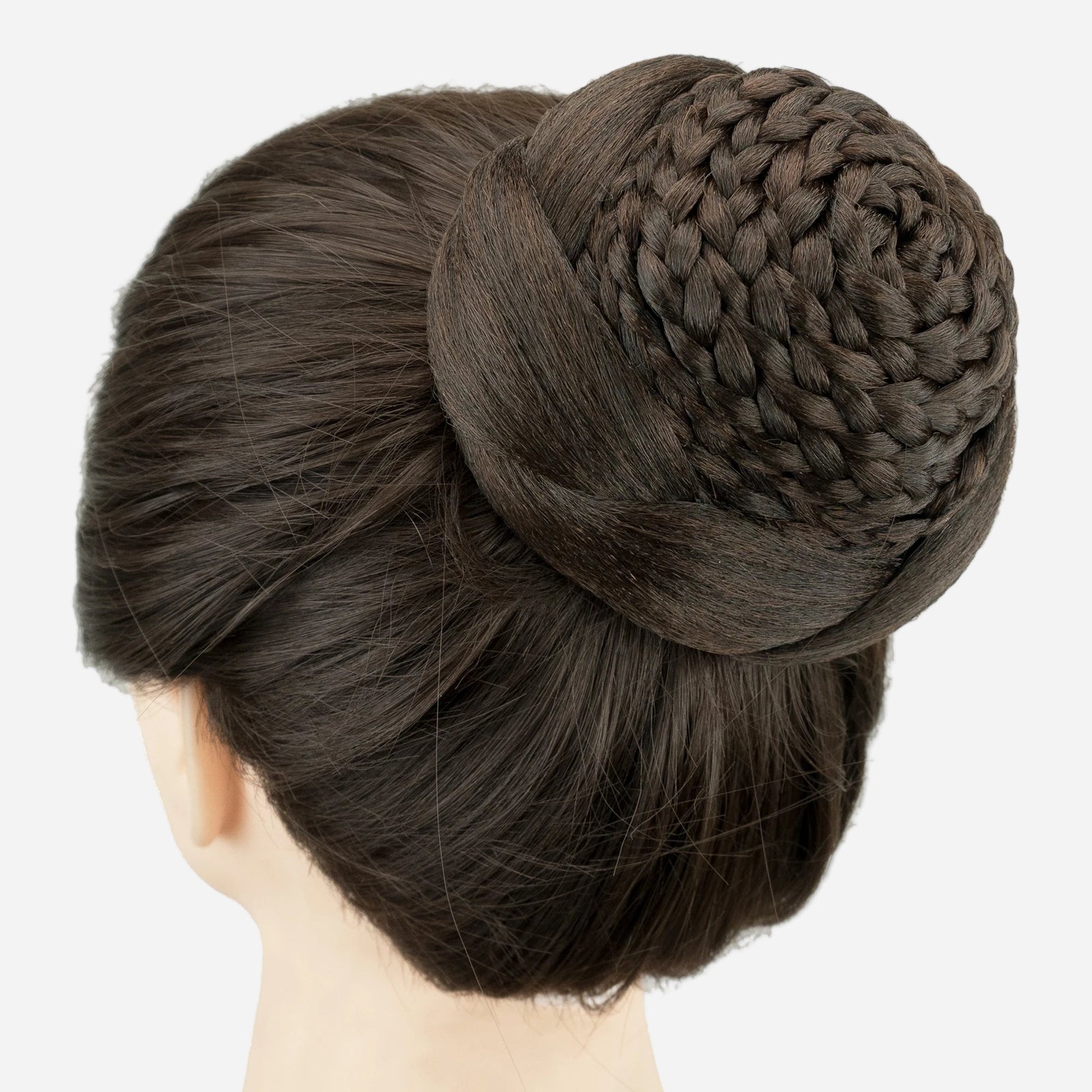 chignon-avec-tresse-afro